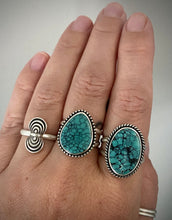 Load image into Gallery viewer, Teardrop Turquoise Ring