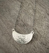 Load image into Gallery viewer, Skull Bib Necklace