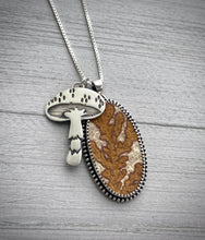 Load image into Gallery viewer, Mushroom Necklace