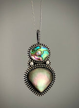 Load image into Gallery viewer, Abalone &amp; Black Mother of Pearl Pendant