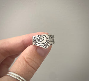 Sterling silver Flourish Chevron Ring