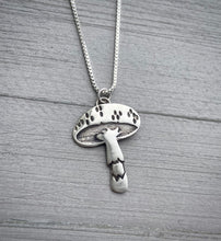 Load image into Gallery viewer, Mushroom Necklace