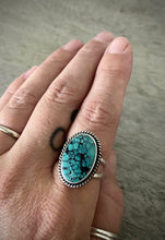 Load image into Gallery viewer, Oval Turquoise Ring