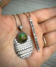 Load image into Gallery viewer, Turquoise Paddle Pendant