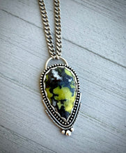 Load image into Gallery viewer, Lizardite Necklace