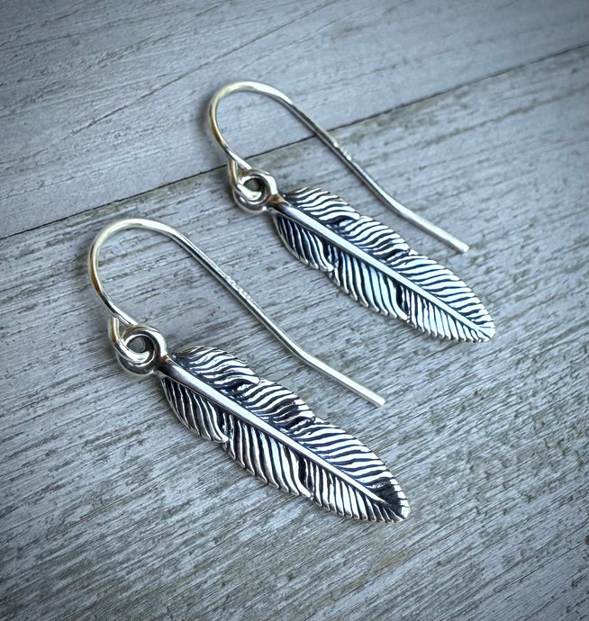 Classic Petite Feather Earrings