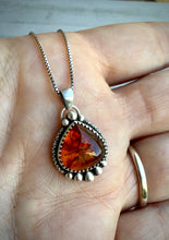 Load image into Gallery viewer, Baltic Amber Pendant
