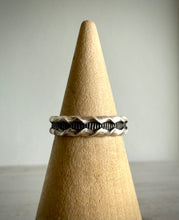 Load image into Gallery viewer, Lake Superior Agate Ring