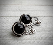 Load image into Gallery viewer, Black Spinel Earrings