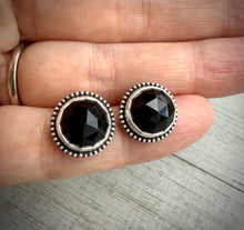 Load image into Gallery viewer, Black Spinel Earrings