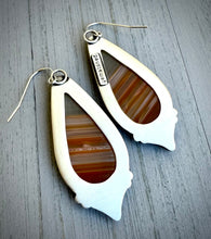 Load image into Gallery viewer, Banded Agate Drop Earrings