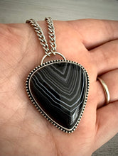 Load image into Gallery viewer, Banded Agate Necklace