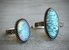 Load image into Gallery viewer, Hand Stamped Turquoise Ring