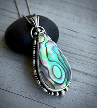 Load image into Gallery viewer, Abalone Pendant