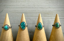 Load image into Gallery viewer, Hand Stamped Hubei Turquoise Ring