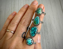 Load image into Gallery viewer, Hand Stamped Hubei Turquoise Ring