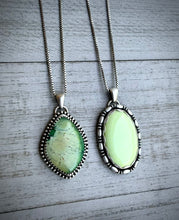 Load image into Gallery viewer, Green Hubei Turquoise Pendant
