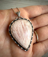 Load image into Gallery viewer, Scolecite Burst Pendant