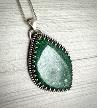 Load image into Gallery viewer, Dark Green Aventurine Pendant