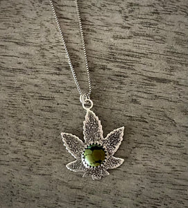 Reversible Turquoise Pot Leaf Necklace