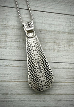 Load image into Gallery viewer, Muscovite Pendant