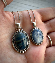 Load image into Gallery viewer, Leland Blue Pendant