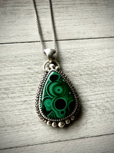 Load image into Gallery viewer, Malachite Pendant