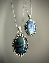 Load image into Gallery viewer, Leland Blue Pendant