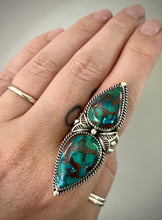 Load image into Gallery viewer, Double Stoned Peruvian Chrysocolla Stamped Ring