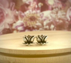 Flower Stud Earrings