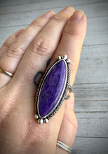 Load image into Gallery viewer, Charoite Marquis Ring