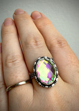 Load image into Gallery viewer, Aura Quartz Ring