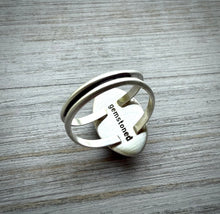 Load image into Gallery viewer, Pink Moonstone Ring