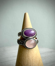 Load image into Gallery viewer, Rose Quartz Flora Ring