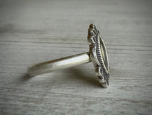 Load image into Gallery viewer, Silver Marquise Ring