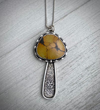 Load image into Gallery viewer, Hubei Turquoise Mushroom Pendant