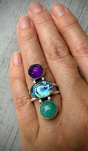 Load image into Gallery viewer, Triple Stoned Ring