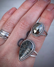 Load image into Gallery viewer, Faceted Pyrite Ring