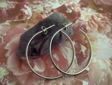 Load image into Gallery viewer, Antique Floral Hoop Earring