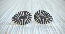 Load image into Gallery viewer, Statement Stud Earrings
