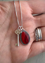 Load image into Gallery viewer, Rosarita Key to My Heart Necklace