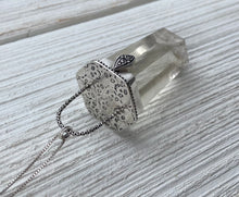 Load image into Gallery viewer, Quartz Point Pendant