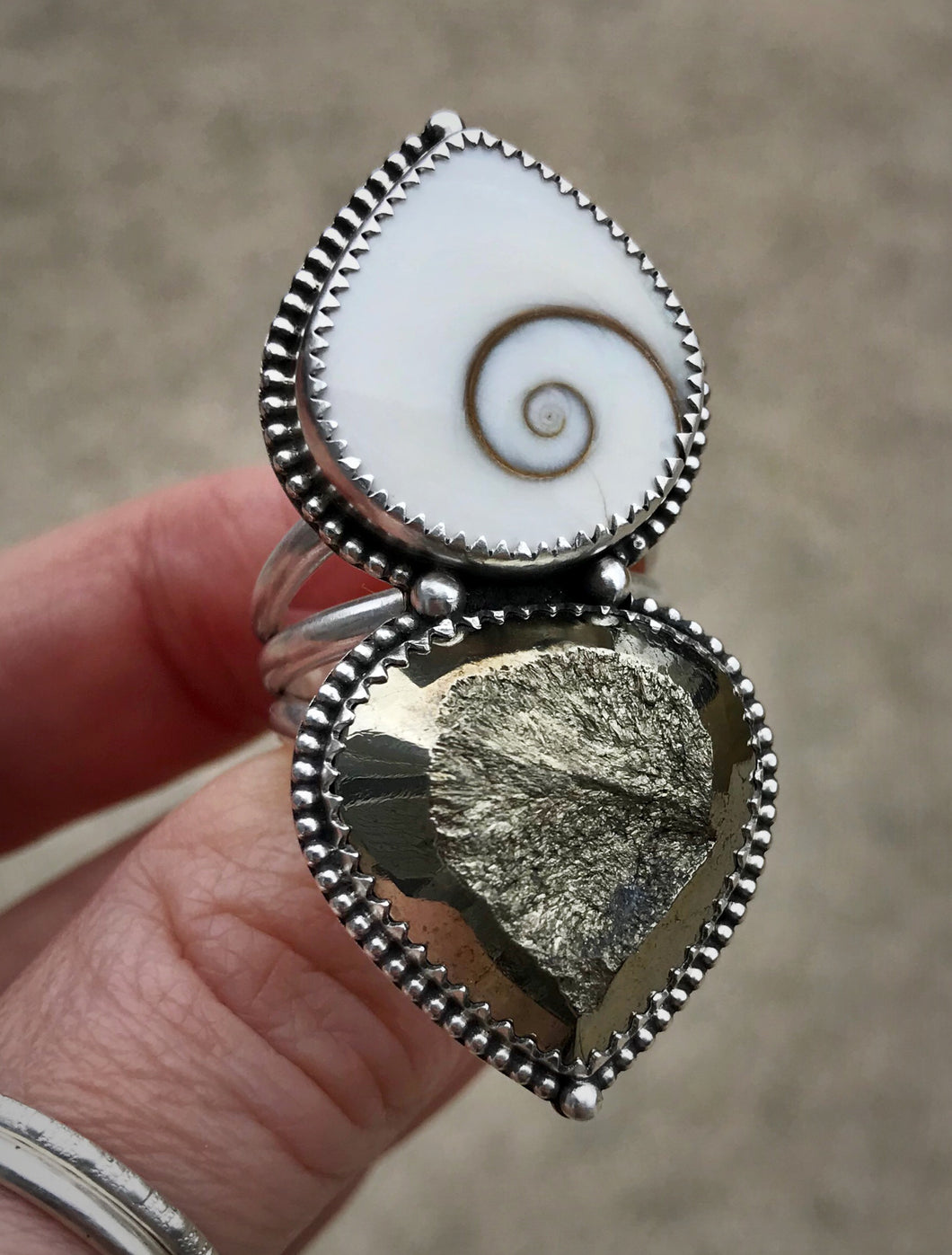 Shiva Shell & Pyrite Druzy Ring