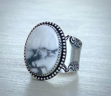 Load image into Gallery viewer, Howlite Stamped Wide Band Ring