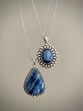 Load image into Gallery viewer, Lapis Lace Pendant