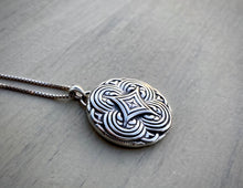 Load image into Gallery viewer, Art Deco Medallion Necklace