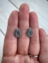 Load image into Gallery viewer, Statement Stud Earrings