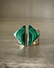 Load image into Gallery viewer, Malachite Open Face Wide Band Ring