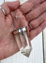 Load image into Gallery viewer, Quartz Point Pendant