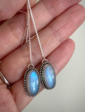 Load image into Gallery viewer, Moonstone Threader Earrings
